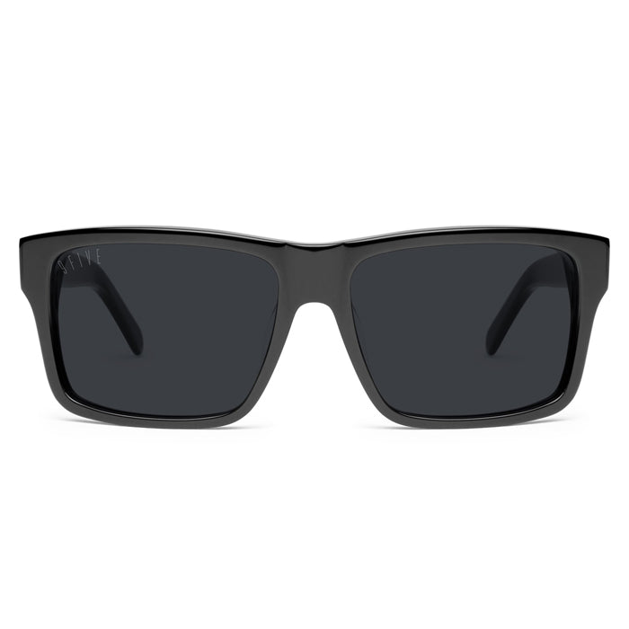 9Five Caps LX Black Sunglasses