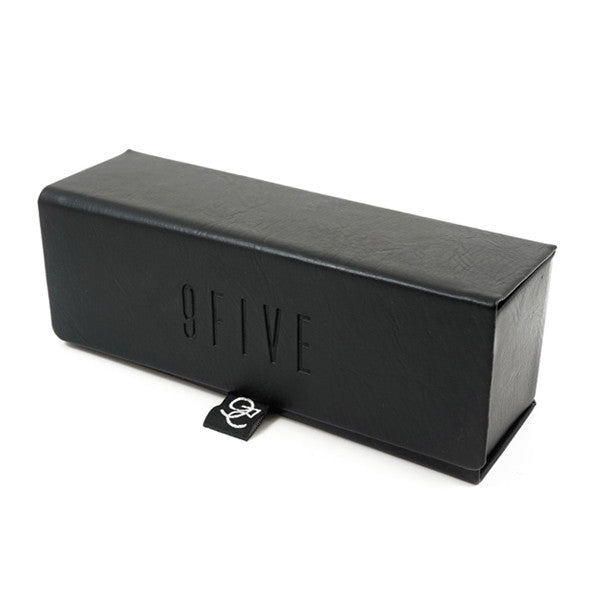9Five Caps Black Sunglasses