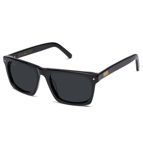 9Five Caps Black Sunglasses